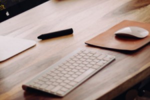 奔走相告，淘宝店铺修改后会影响权重吗？宝贝属性能改吗？淘宝店铺商品修改，